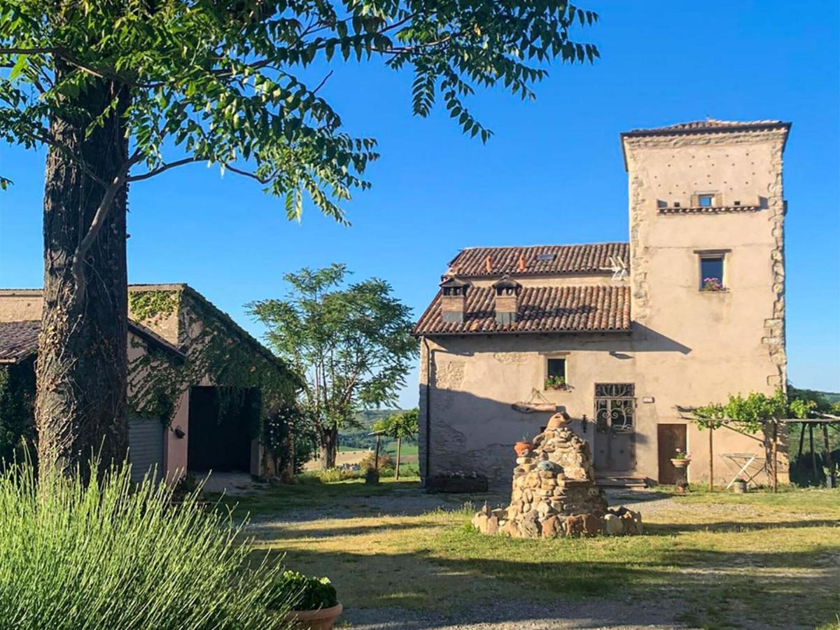 Soulful Holiday Home In Modena Wth Garden Luaran gambar